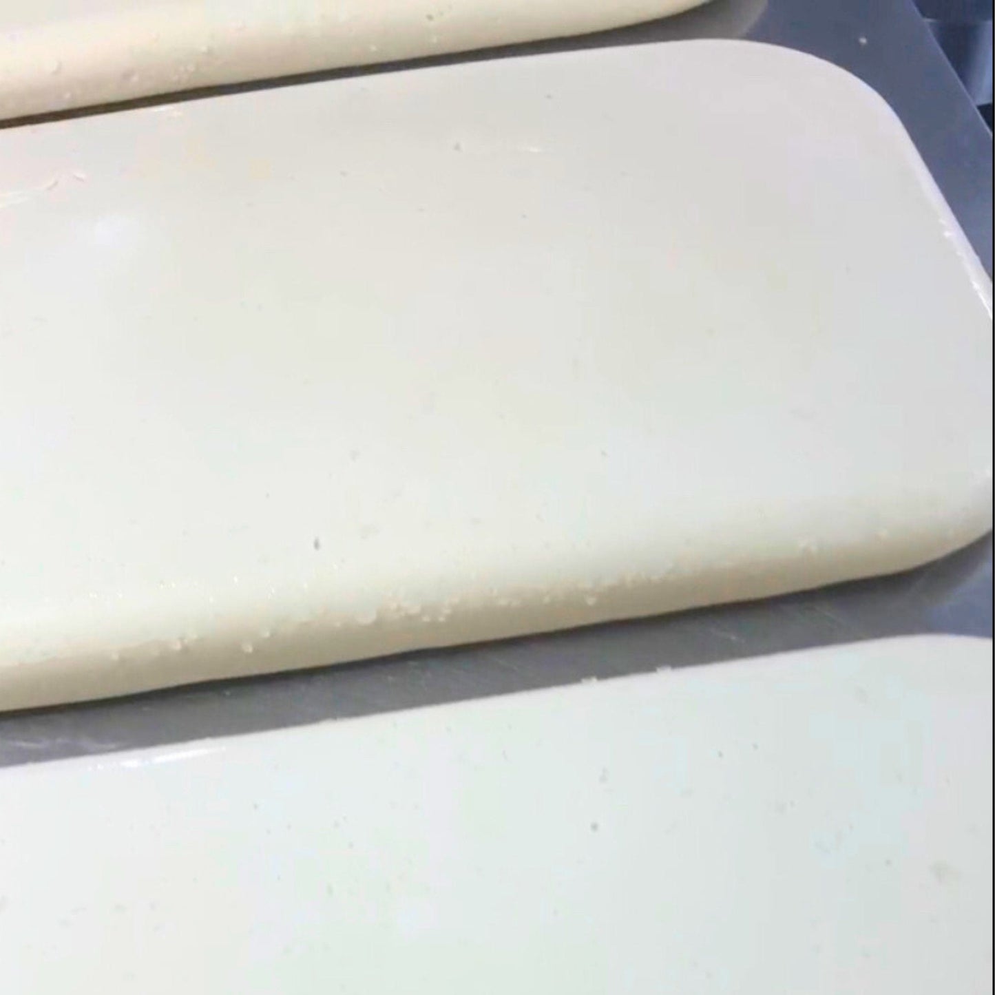 Plant - Based Mozzarella Block 200g - Casadei Foods